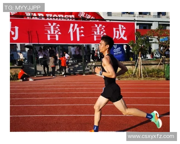 黄静专访——从绿茵场到人生舞台的足球旅程回顾与展望